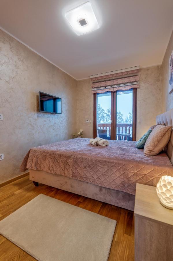 Apartman Lux M&B Apartman Zlatibor Kültér fotó